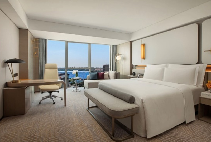 ���Ƶ�ͷ��Ҿ�